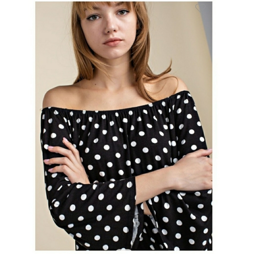 ♥️New A Girl Thing Polka dot  top